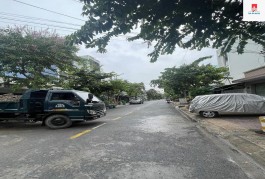 Bán gấp nhà hẻm xe hơi, Nguyễn Văn Tăng, Long Thạnh Mỹ Thủ Đức, gần chợ, 90m2, giá cưa đến 4 tỷ.